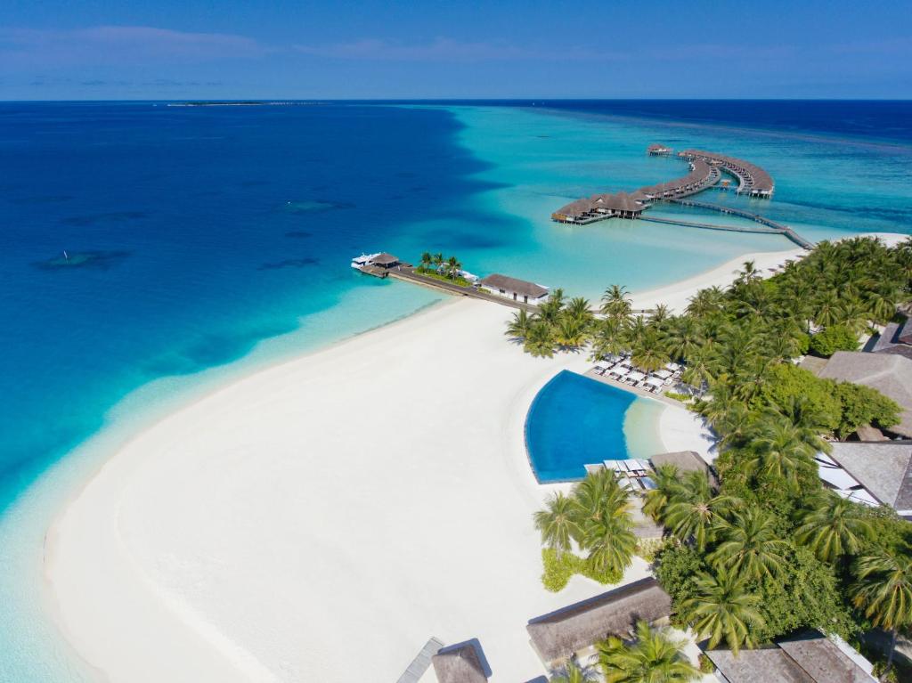 Stay at velassaru Maldives